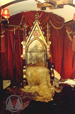 The Earl's throne.